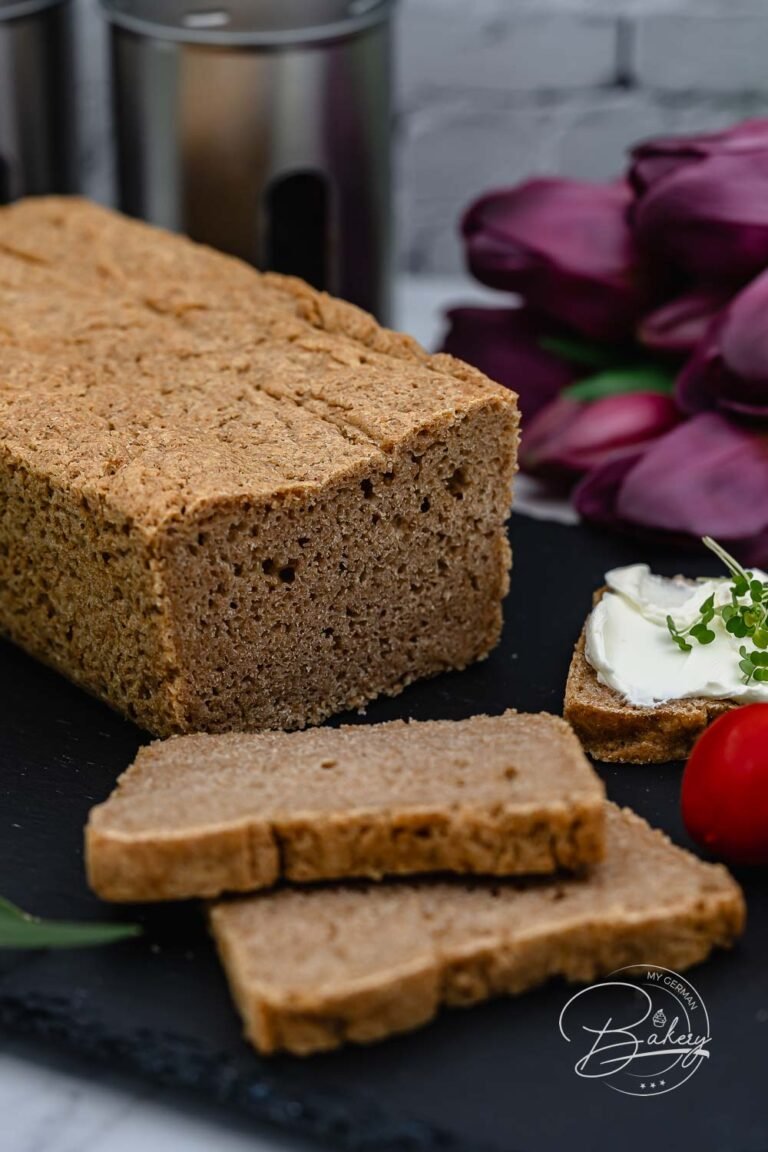 Dinkelbrot Rezept - leckeres Vollkornbrot selber backen - gesundes Brotrezept - Einfache Anleitung - gesund backen - Rezept für Dinkelbrot. Gesundes Vollkornbrot für leckeres, weiches, lockeres Dinkelvollkornbrot. Gesundes Brot backen