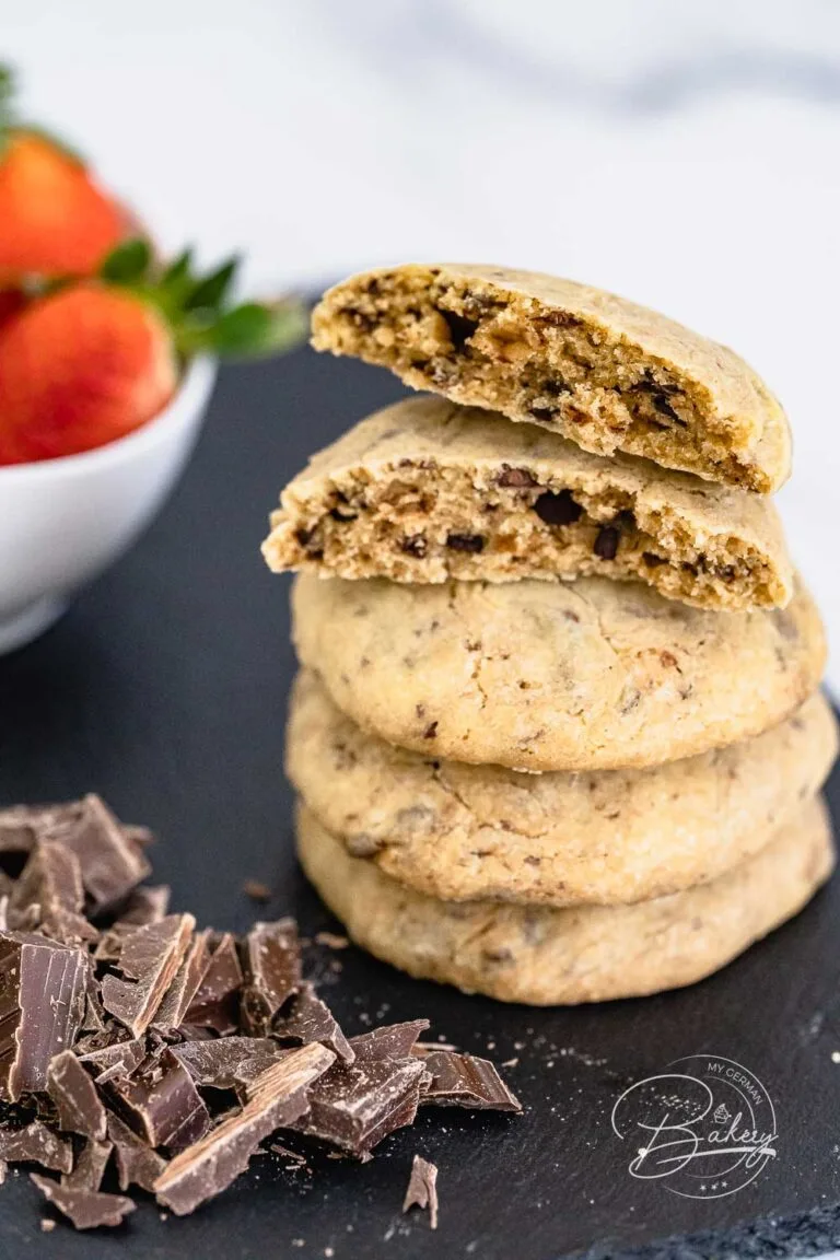 Einfache Schokoladenkekse Rezept - beste Chocolate Chunk Cookies - Kekse mit Schokostückchen - Schoko-Kekse aus Amerika, amerikanische Kekse selber backen