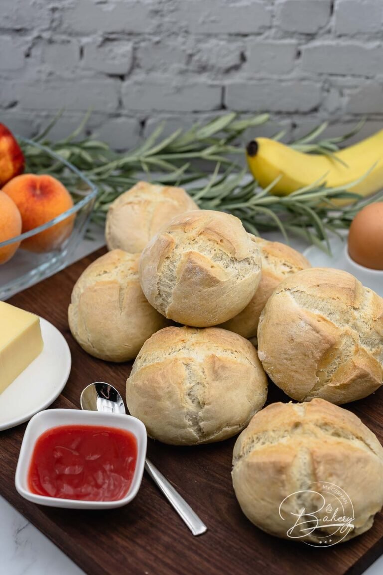 Einfaches Brötchen Rezept - Bäckerei Sonntagsbrötchen - Sonntagsbrötchen wie vom Bäcker - schnelle Sonntagsbrötchen selbst gemacht - leckere Brötchen selber backen