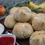 Einfaches Brötchen Rezept - Bäckerei Sonntagsbrötchen - Sonntagsbrötchen wie vom Bäcker - schnelle Sonntagsbrötchen selbst gemacht - leckere Brötchen selber backen