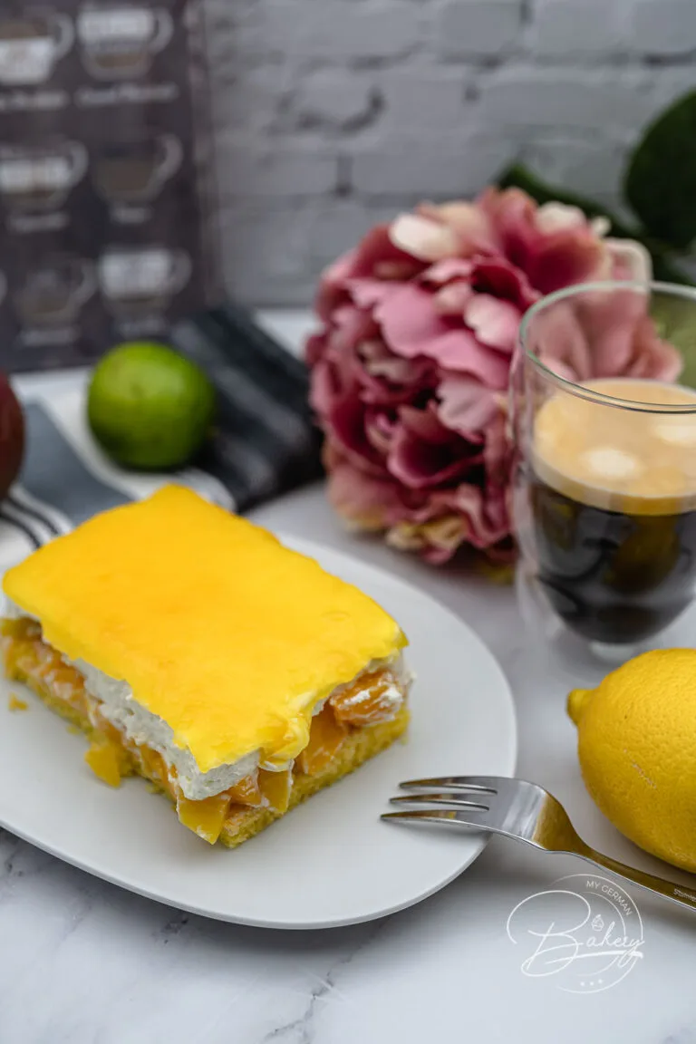 Sahnekuchen ohne Mehl - Maracuja Biskuit Kuchen glutenfrei - Biskuitkuchen mit Maracuja - gluten frei - Backen ohne Mehl, Kuchen ohne Mehl - Puddingpulver statt Mehl nutzen