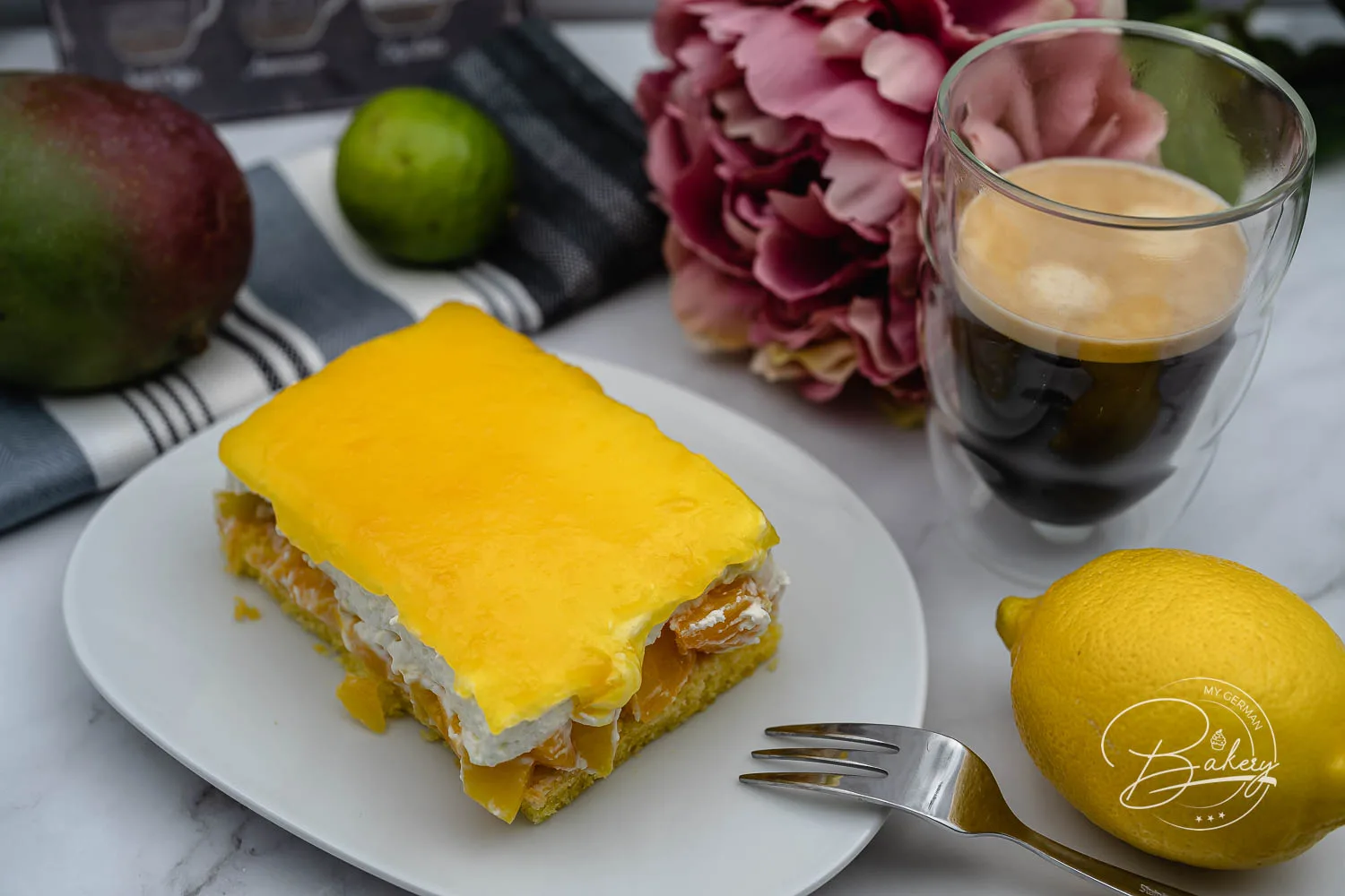Sahnekuchen ohne Mehl - Maracuja Biskuit Kuchen glutenfrei - Biskuitkuchen mit Maracuja - gluten frei - Backen ohne Mehl, Kuchen ohne Mehl - Puddingpulver statt Mehl nutzen