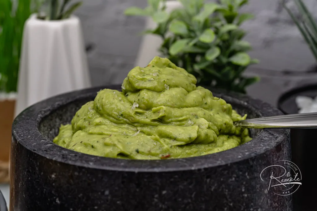 Guacamole Rezept - Chipotle Copycat Rezept - einfach und lecker