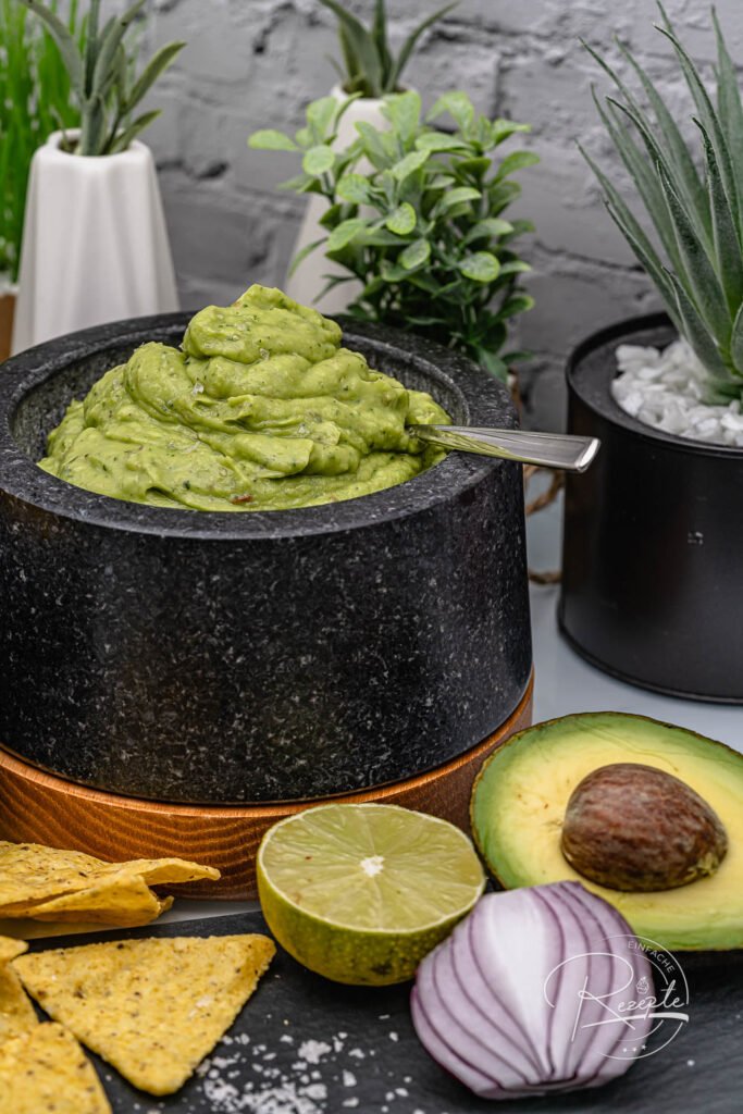 Guacamole Rezept - Chipotle Copycat Rezept - einfach und lecker